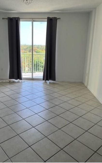 Photo - 3500 Coral Wy Unidad 705