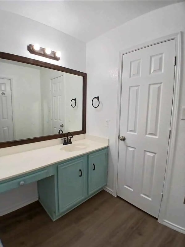 Photo - 5326 Raven Row