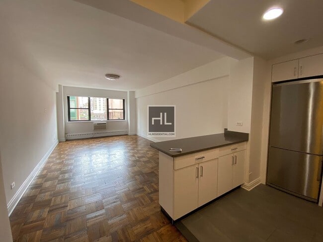 Building Photo - EAST 69 STREET