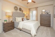 2BR, 2BA - 1050SF - B2