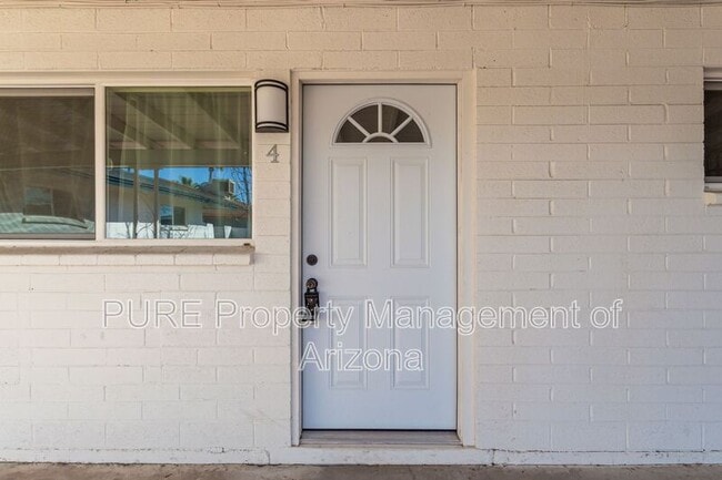 Photo - 3237 N 66th St Unidad 4