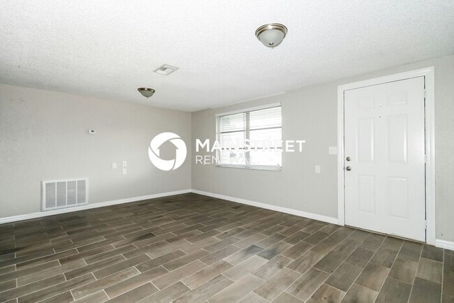 3 Bedroom Pet-Friendly Home in Port Richey, FL with Main Street Renewal