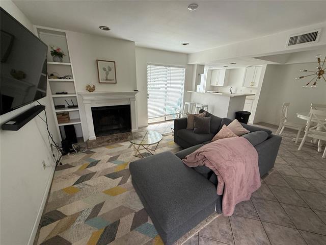 Photo - 7431 Holly Hill Dr Unidad 227