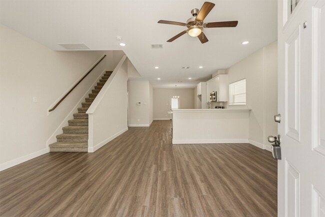 Photo - 2218 Bringhurst St