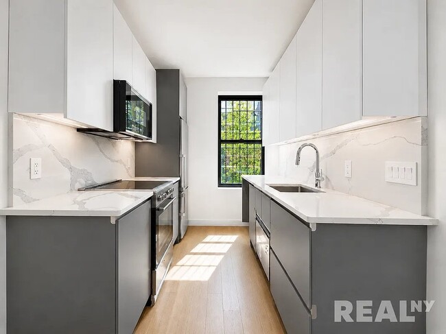 19 Wyckoff St Unit 9