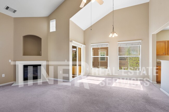 Photo - 5350 Dunlay Dr Unit #914