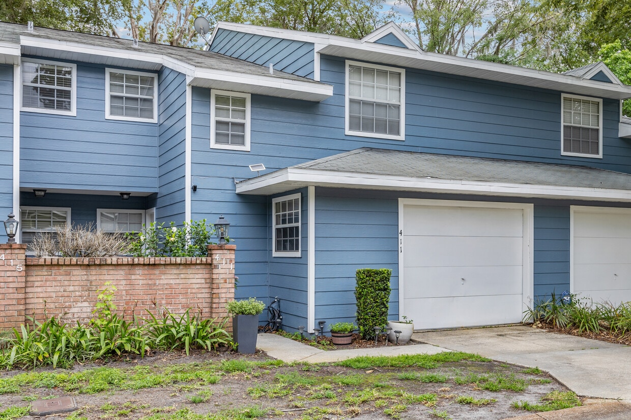 Photo - 411 NW 50th Blvd (Gainesville, FL)