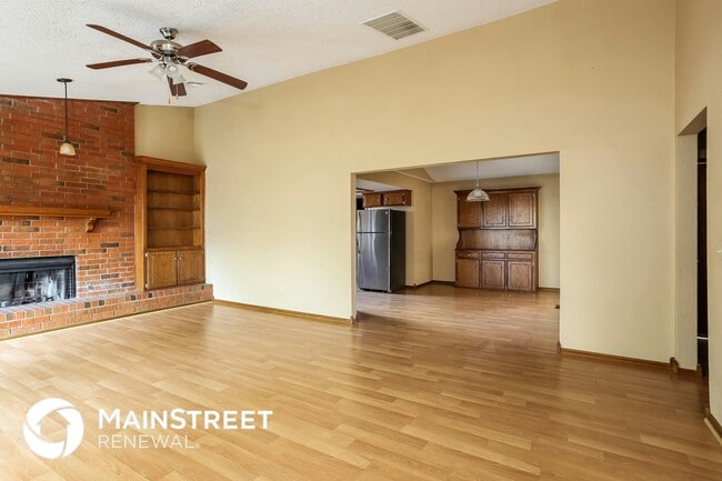 Photo - 1705 Cimarron Trail