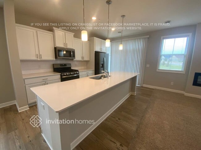 Photo - 6433 Inspire Cir S