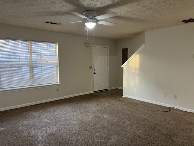 Photo - 2942 Fields Dr