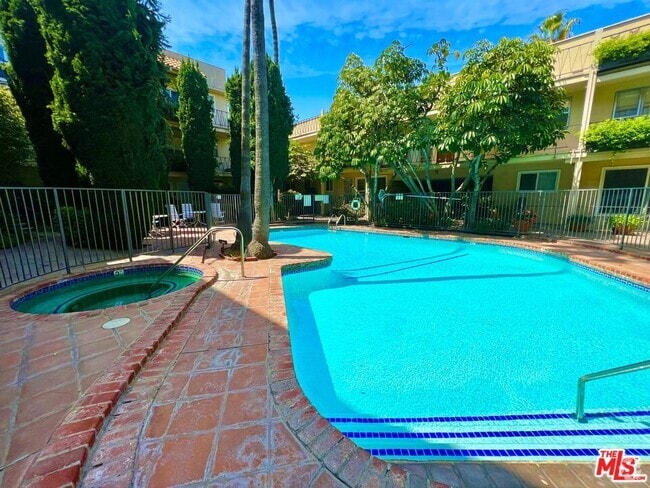 Building Photo - 11670 W Sunset Blvd Unit 205 Rental