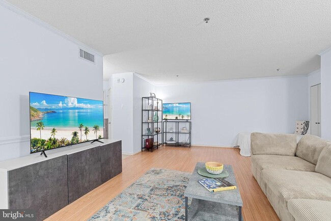 Photo - 1504 Lincoln Way Unit 106