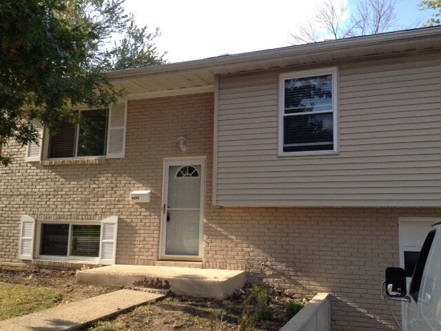 Photo - 7058 Manderlay Dr