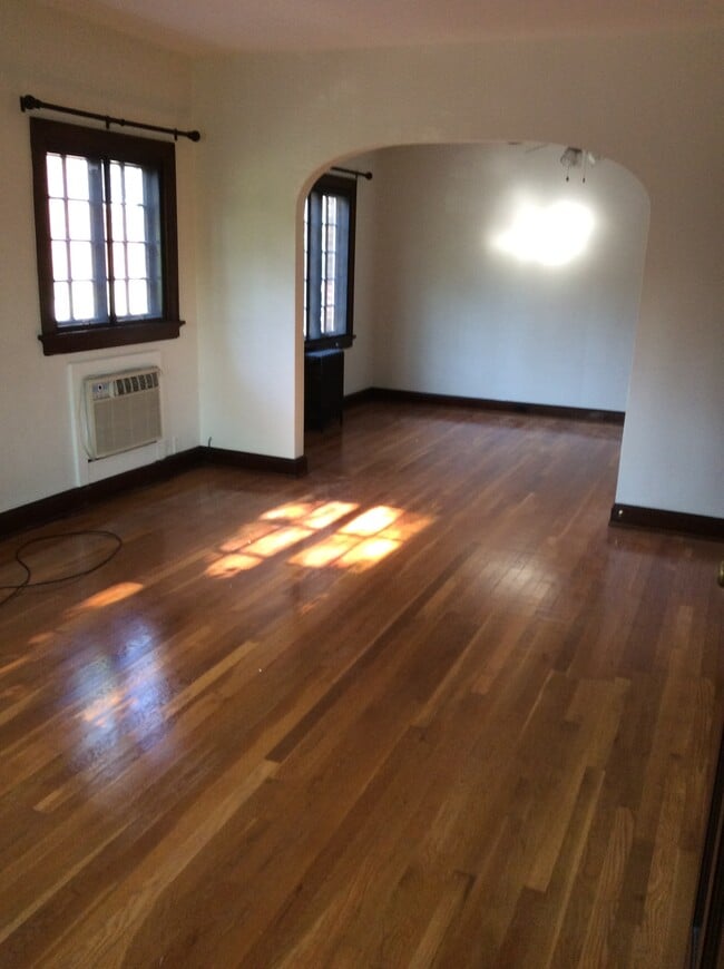 Photo - 1070 Delta Ave Unit #2