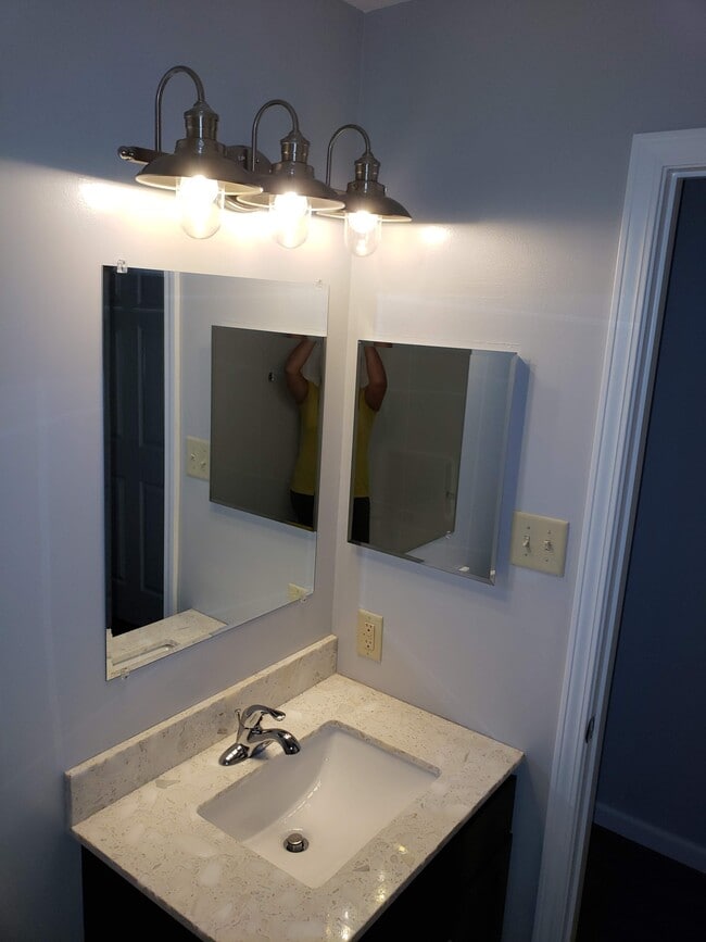 Photo - 6218 Kathryn Ct Unidad Apt B