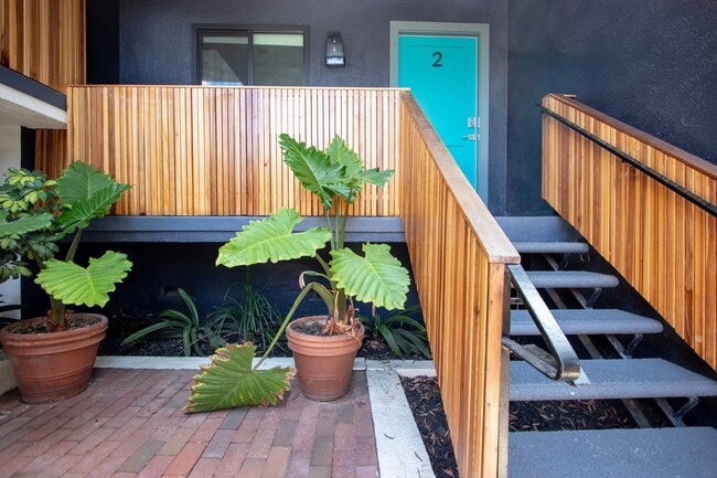 Photo - 520 Pacific St