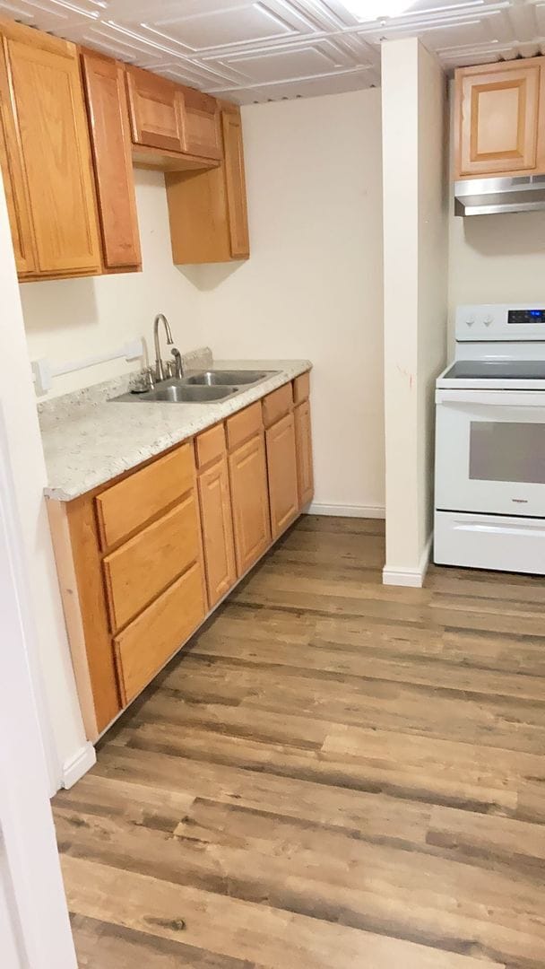 Photo - 229 E Logan St