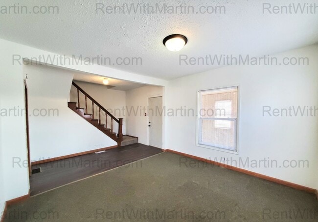 Photo - 919 Oneida St