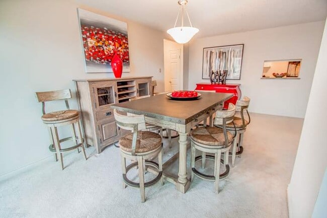 Photo - City Place II