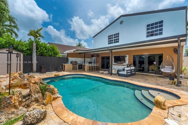Photo - 15569 SW 138th Pl House