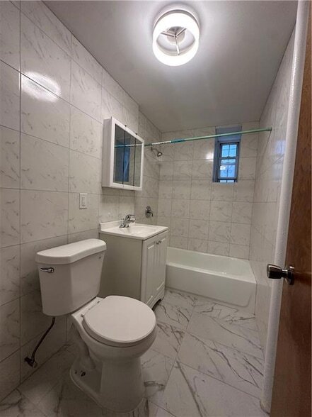 Photo - 2519 Beverley Rd Unidad 1