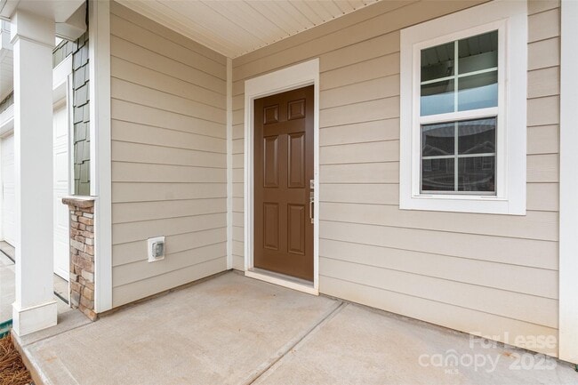 Photo - 108 Rock Ave