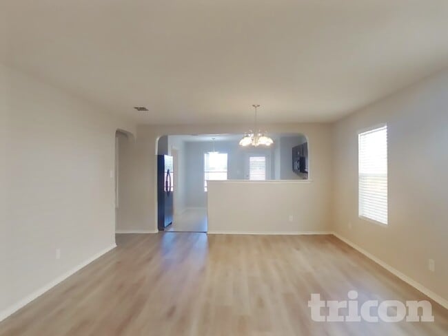 Photo - 8615 Silver Willow