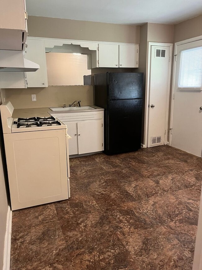 Photo - 3115 Ware St Unit 3117