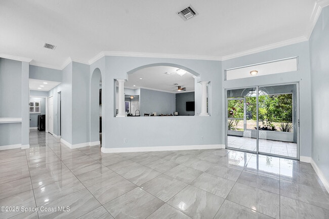 Photo - 6107 NW Gause Ave