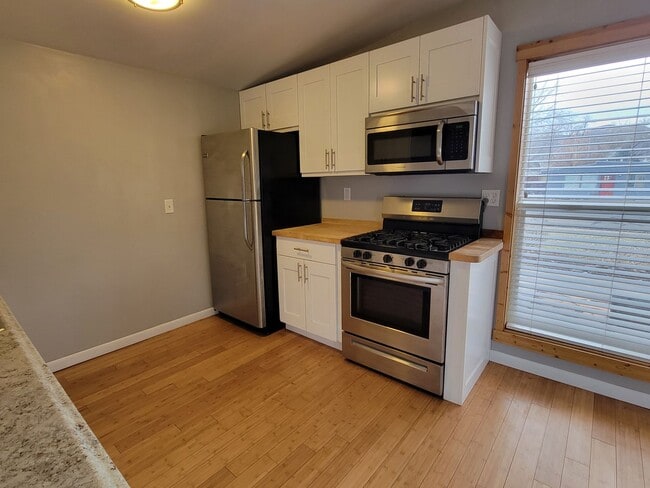 Photo - UTILITIES INCLUDED