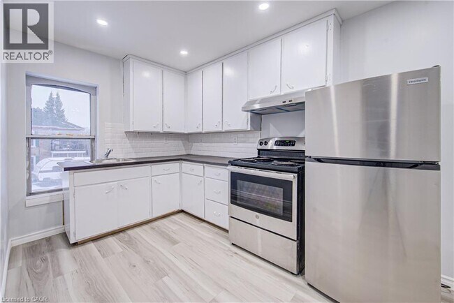 Photo - 115 Courtney St