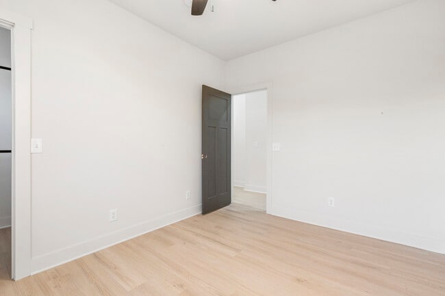 Photo - 614 Vincennes St Apartments Unit #2