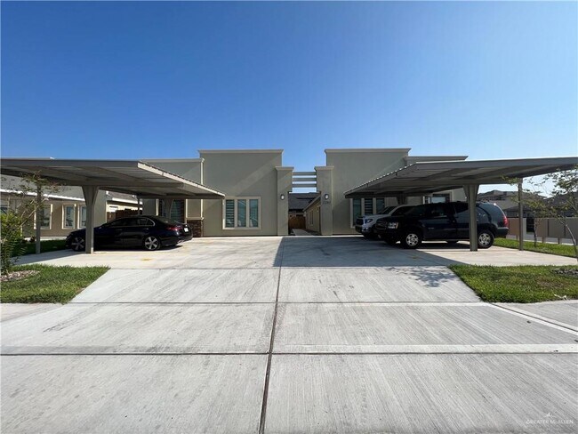Photo - 2202 Taxco Ct Apartment Unit 4