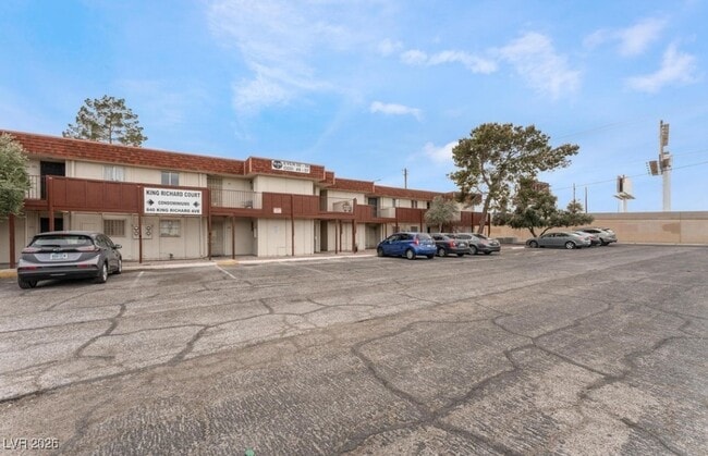 Building Photo - 5440 S Swenson St Unit 18