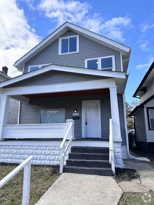 Building Photo - 719 Seymour Ave Rental