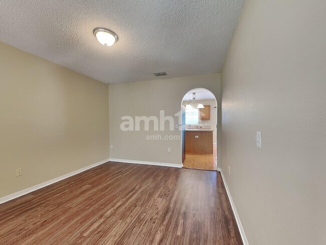 Photo - 6936 Crown Lake Dr