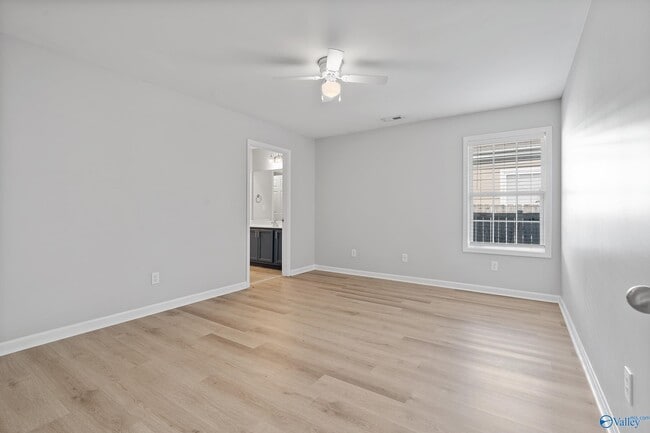 Photo - 2904 Wilson Dr NW