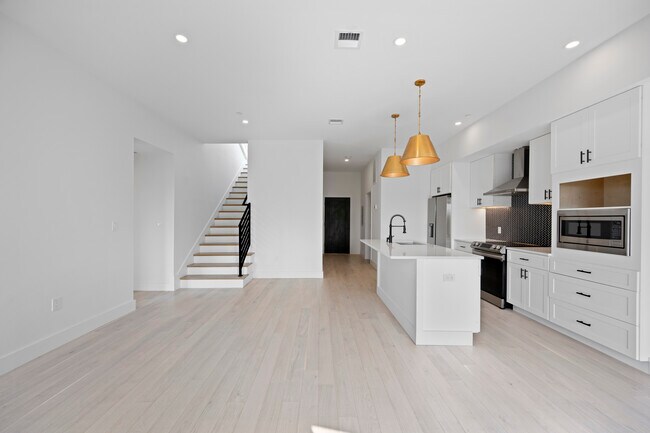 Photo - 7 Wordsworth St