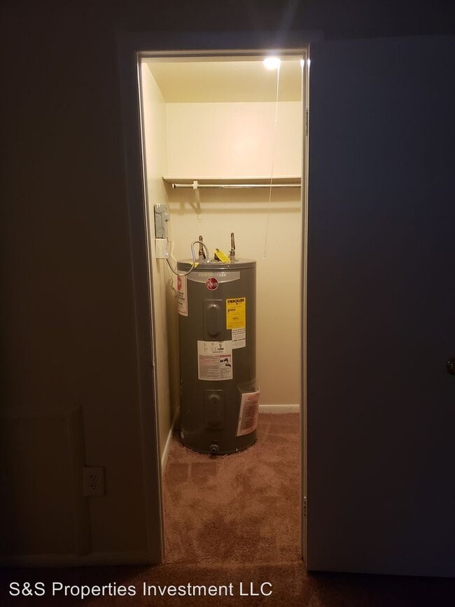 Photo - 2415 Allenbrook Dr