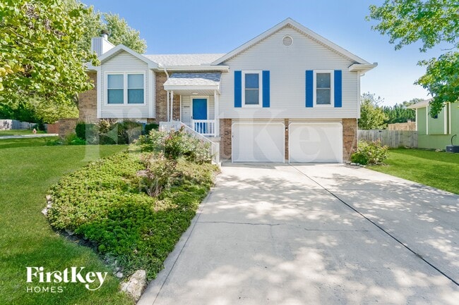 Building Photo - 18901 S Ash St