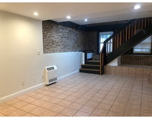 Photo - 661 Tremont St