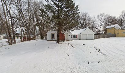 Building Photo - 3029 S Overton Ave Rental