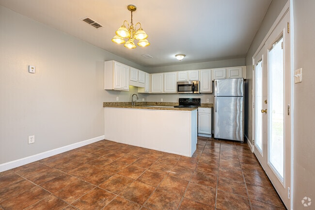2BR, 1.5BA - 1,050SF - Dining Room