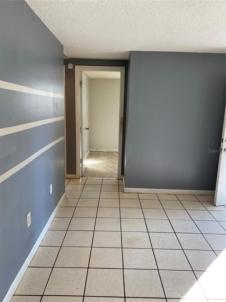 Photo - 10109 N 11th St