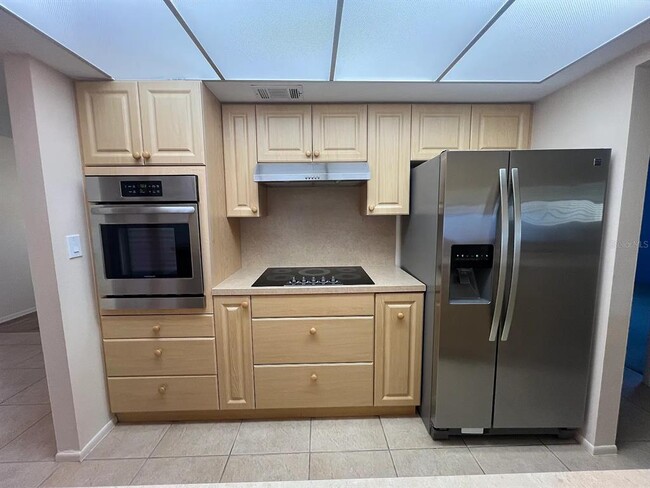 Photo - 3710 Wilkinson Rd