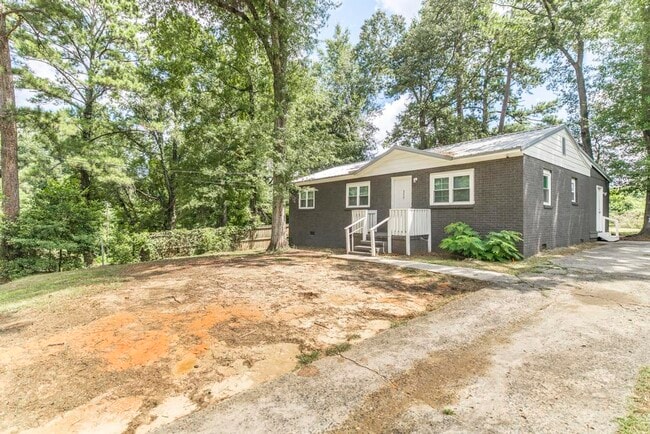 Photo - 312 Johns Rd