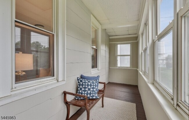 84 Grove St Unit 1