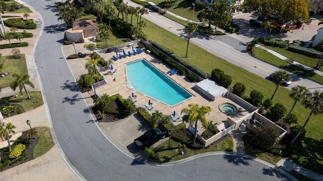 Photo - 2013 Harbour Links Dr Unit 2013