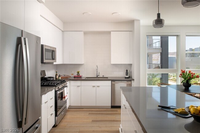 Photo - 11055 S Las Vegas Blvd Unidad 2002