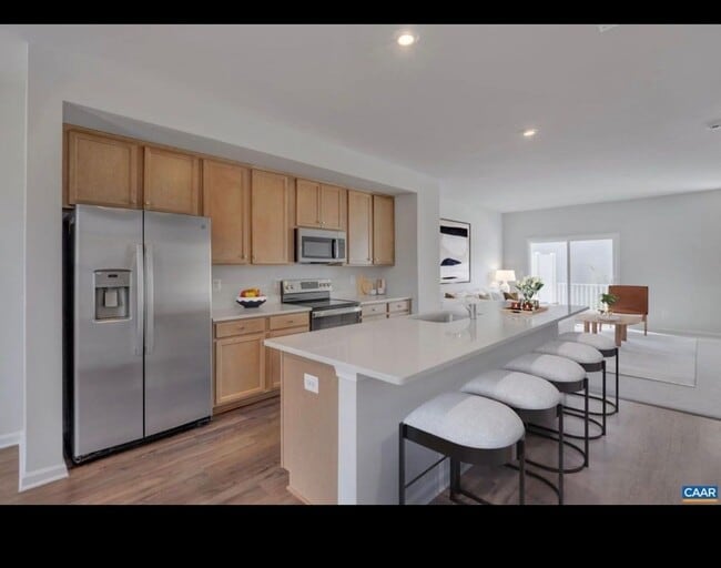 Photo - 4831 Mercer St